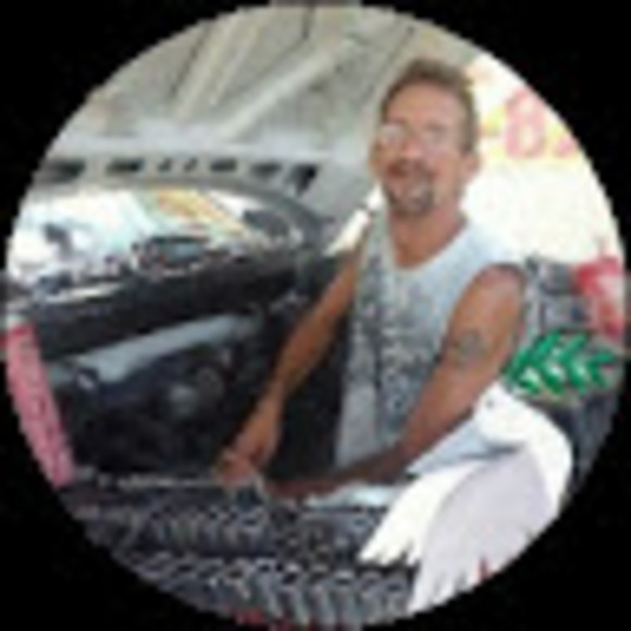 Meet your Posher, Brian - Picture 1 of 1